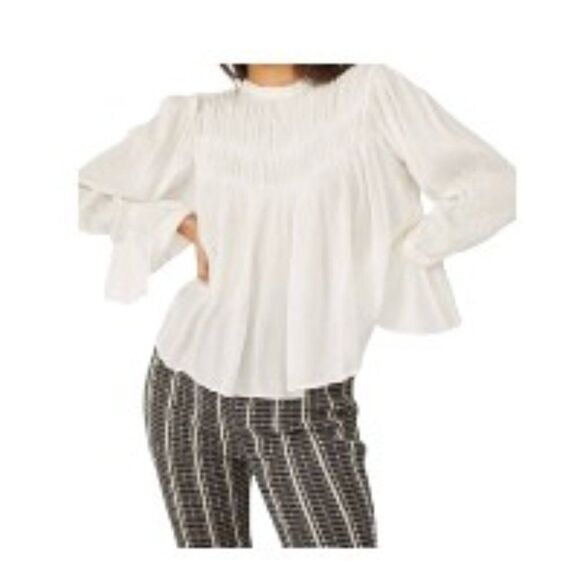 Free People Kelsey Crinkle Top in White Small NWT - Picture 1 of 2
